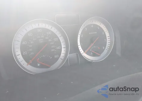 2011 Volvo C70 T5 из США, поврежденный, VIN YV1672MC4BJ110286